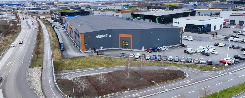 Den totala uthyrningsbara ytan uppgår till cirka 12 100 kvadratmeter. Foto: Stendörren