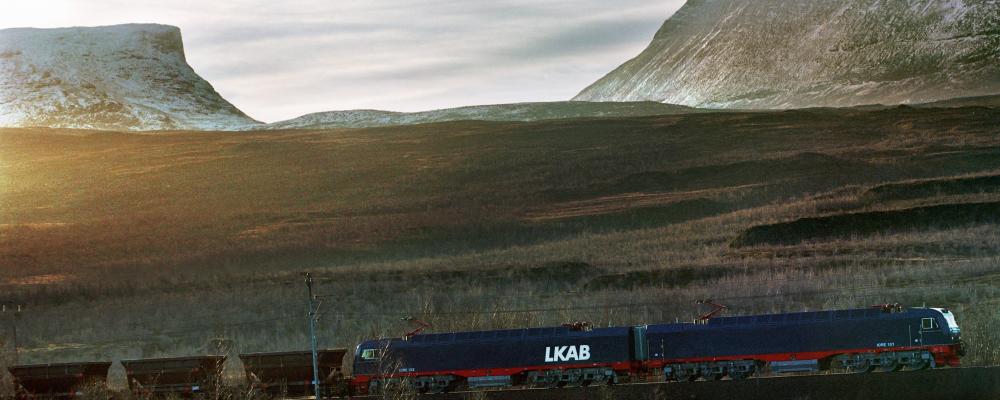 Det 12‑åriga avtalet ska säkra driften av 34 lok, byggda för några av världens tyngsta och mest krävande järnvägstransporter. Fotograf: Alstom