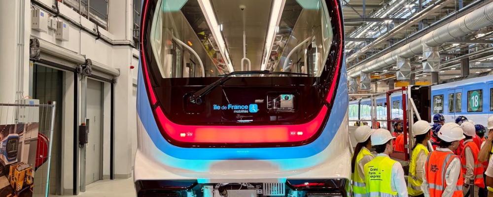 Vid trafikstart blir linje 18 helt eldriven och förarlös. Foto: Alstom