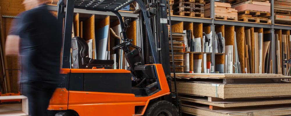 DSV kommer att ansvara för lagerhantering av livsmedel och vara totalansvarig för logistikkedjan från produktionsanläggning till lagring. Foto: pickawood/unsplash