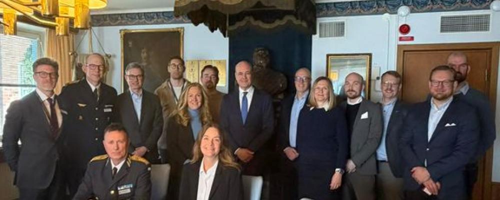 Försvarsmakten har nyligen tecknat samverkansavtal med Drivkraft Sverige, branschorganisation för bränsle-, drivmedels- och laddbolag. Foto: Drivkraft Sverige