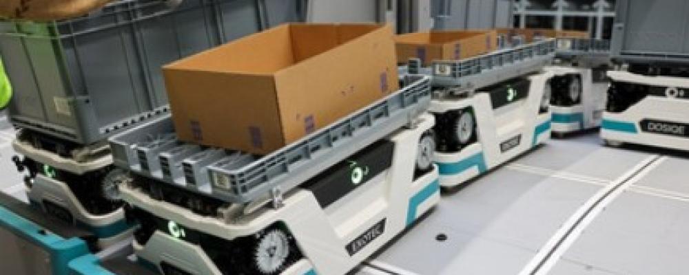 Företaget uppger att Skypod-systemet kan minska behovet av personal jämfört med traditionell plockning. Foto: Exotic