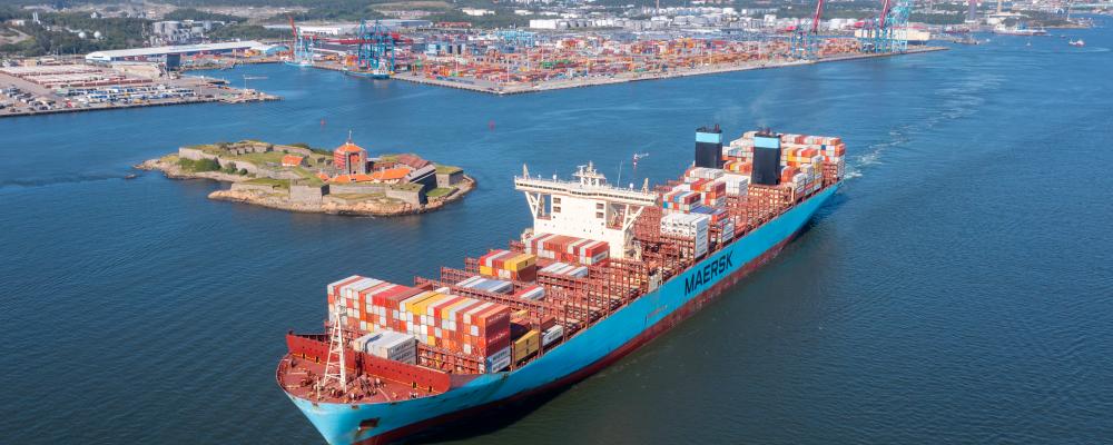 Maersk och Hapag-Lloyds beslut ses som ett tydligt förtroende för Sverige som handelsnation.  Foto: Göteborg hamn