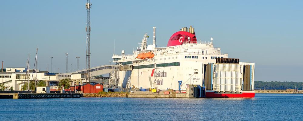 Färjan Gotland i Visby hamn Foto: ArildV/Wikimedia ommons/https://commons.wikimedia.org/wiki/File:Gotland_Visby_habour_July_2025_01.jpg