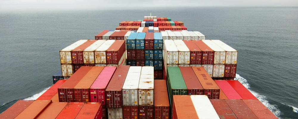 Punktligheten i containertrafiken ökar. Foto: s rinson-chory/Unsplash