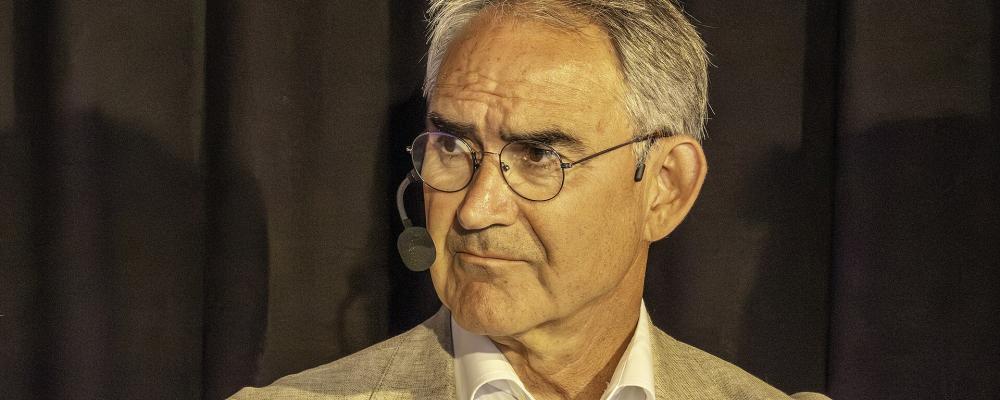 Roberto Maiorana, generaldirektör för Trafikverket, under Almedalsveckan 2025. Foto: Bene Riobó/Wikimedia Commons/https://commons.wikimedia.org/wiki/File:Roberto_Maiorana.jpg