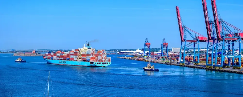 Större containerfartyg ändrar spelplanen. Foto: Lighthouse