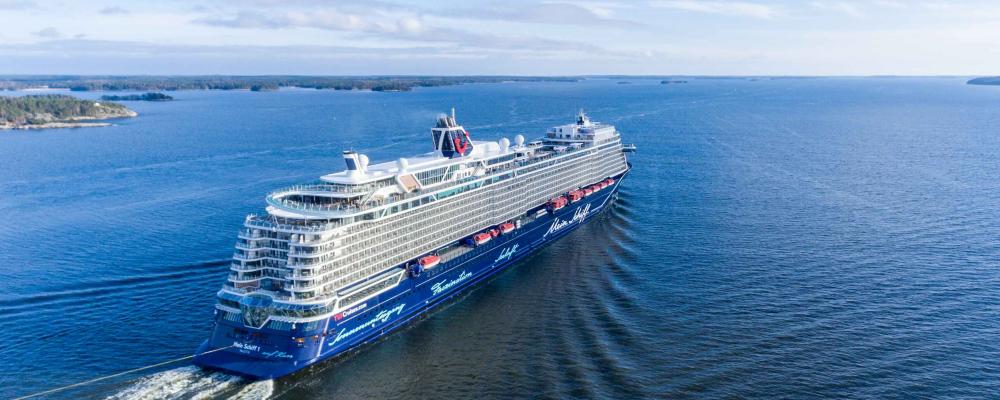 Åbo Varv är en av Europas ledande anläggningar för byggnation av kryssningsfartyg. Varvsindustrin kännetecknas av stora kapitalbehov och långa projektcykler, vilket ofta kräver stabila och långsiktiga ägare. Foto: Meyer Varv Turku