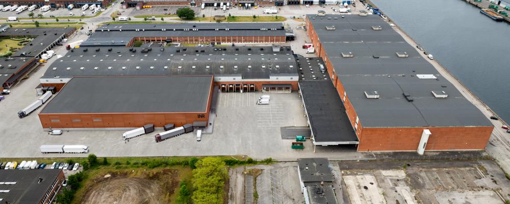 Expanderingen görs även i den angränsande fastighetsdelen norrut i området, vilket ger mer utrymme för både lager- och kontorsverksamhet. Foto: INR