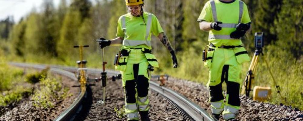 Sweco tilldelas nytt uppdrag för Norrbotniabanan mellan Piteå och Luleå, vilket gynnar arbetspendling, förbättrade godstransporter och mer miljövänliga resor i regionen. Foto: Sweco