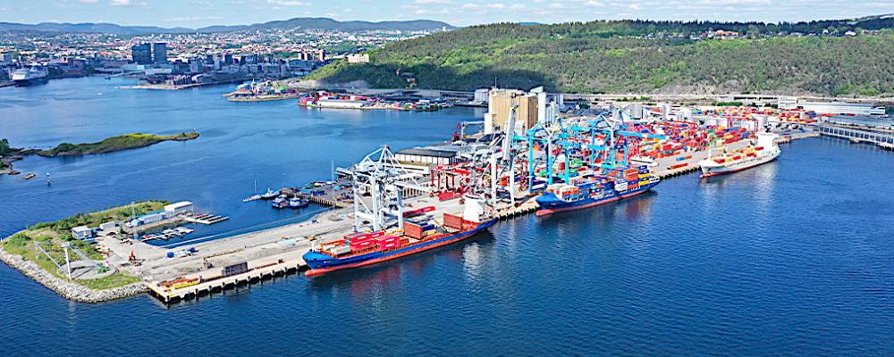Hamnen i Oslo. Yilport, som är en del av den globala Yildirim-koncernen, driver flera hamnar och terminaler runt om i världen. För Kalmar kan avtalet därför även öppna dörrar till fler affärer inom Yilports internationella nätverk.  Foto: Yilport Oslo Terminal Investments