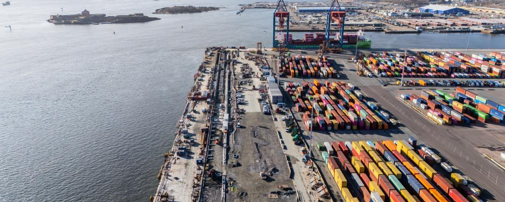 Pågående kajförstärkningsarbeten i projekt Skandiaporten. Snart går projektet in i nästa fas. Bild: Göteborgs Hamn.