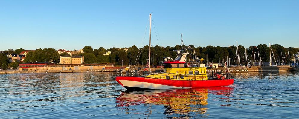 Sjöräddningen i Visby. Foto: VisbyStar/Wikimedia Commons/https://commons.wikimedia.org/wiki/File:Stenhammar_Sj%C3%B6r%C3%A4ddningen.jpeg