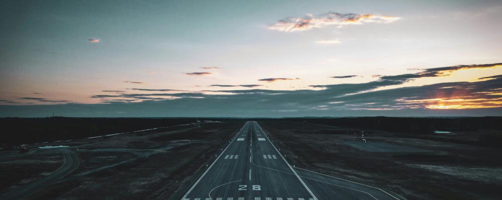 Skellefteå flygplats är en av de regionala flygplatser som påverkas av utvecklingen inom inrikesflyget. Foto: Niklas Jonasson/Unsplash