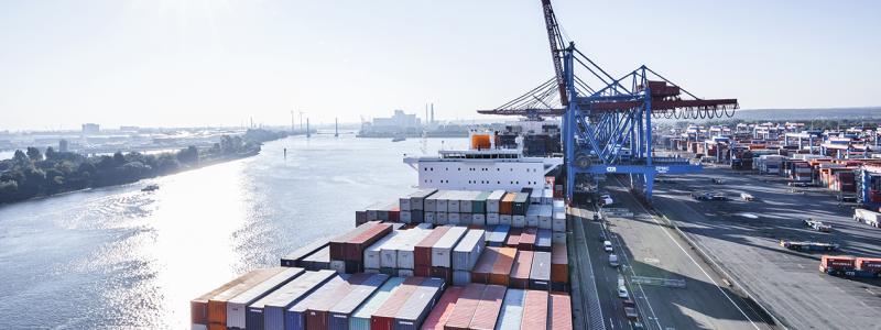 Hamburgs hamn. Foto:Hamnföretaget HHLA, kredit: Raetzke