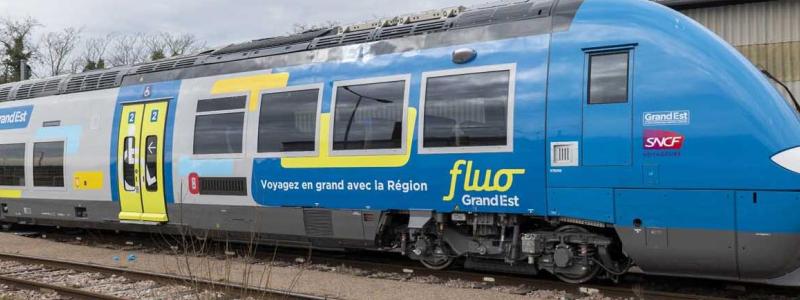 SNCF Voyageurs engagerar sig tillsammans med franska regionerna i ett storskaligt program för att renovera och modernisera nästan tusen tåg i TER-flottan under de kommande tio åren. Ett program kallat OPTER för vilket SNCF redan har undertecknat åtaganden värda 2,1 miljarder euro med 12 regioner och Luxemburgs järnvägar. Foto: SNCF