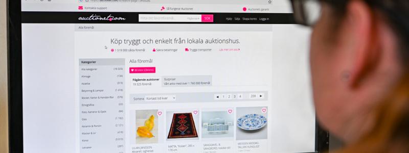 Jonas Ekströmer/TT: E-handeln minskade med 12 procent förra året. Arkivbild.