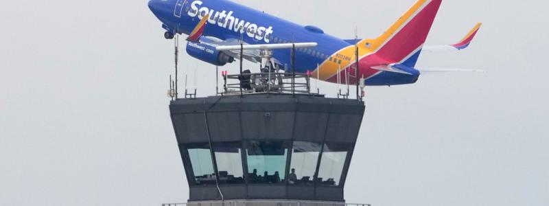 Charles Rex Arbogast/AP/TT: Ett plan tillhörande Southwest Airlines lyfter från Chicagos Midway Airport. Arkivbild.