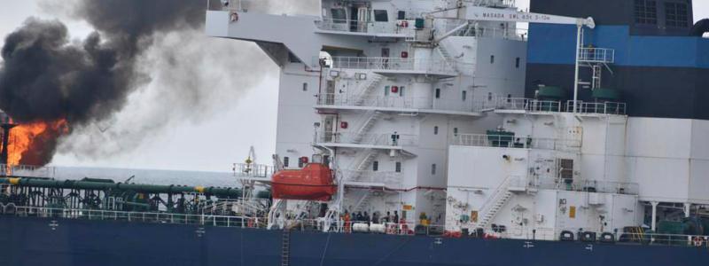 Indian Navy/TT/AP: Den 27 januari 2024, attackerades Marshall Islandsflaggade oljetankern Marlin Luanda i Röda havet. Bilden kommer från Indiens flotta.