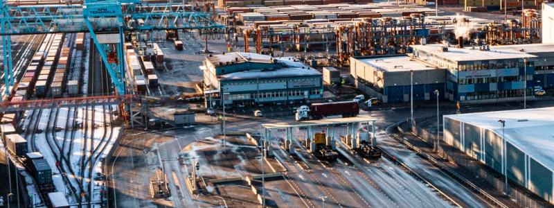 APM Terminals tar emot sex nya pendlar från Insjön, Piteå och Falköping. Foto: APM Terminals