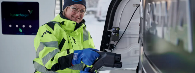 Helena Hedman, lastbilschaufför på Wibax Logistics. Helena Hedman, lastbilschaufför på Wibax Logistics. Foto: Wibax