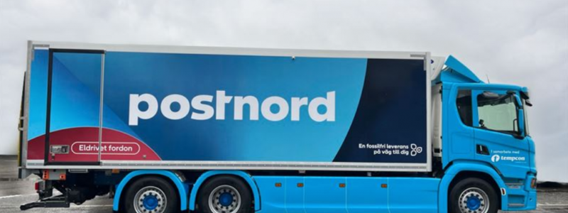 PostNord testar ny ellastbil för tung distribution i Stockholm. Foto: PostNord