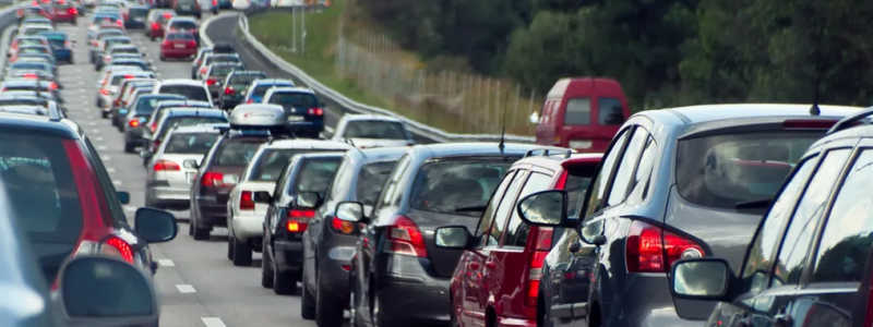 Fortfarande släpper dieselbilar ut fem gånger mer kväveoxider än de bensindrivna bilarna i Sverige. Foto: IVL