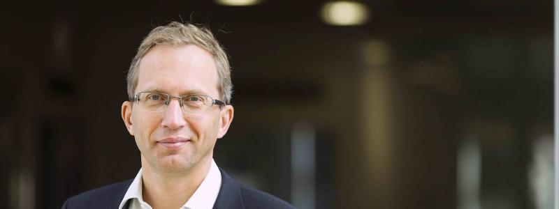 Under ceremonin framhöll Alstoms styrelseordförande och VD Henri Poupart-Lafarge, Alstoms innovationsarbete och uttryckte en stark ambition att inte bara bidra till, utan även växa med Sveriges framstående innovationsmiljö. Foto: Messe Berlin