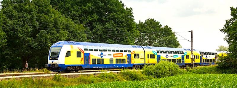 Ett av tågoperatören Metronoms regionala tåg. Företaget är DB:s största konkurrent på regionala linjer i norra Tyskland. Foto: Metronom