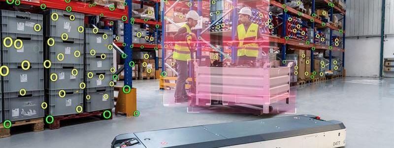 AMR i fabrik med Visual SLAM-navigering. Bild ABB