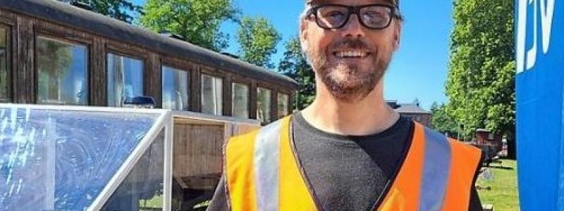 Projektledaren och VTI-forskaren Tomas Rosberg vid test av fjärrstyrning av tåg inom forskning vid Linköpings universitet 2024. Arkivbild: Mikael Sönne