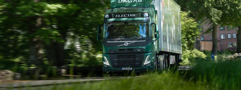 Omställningen gäller samtliga transporter mellan lager och butik och inkluderar både den egna fordonsflottan och externa transportörer. Foto: Axfood