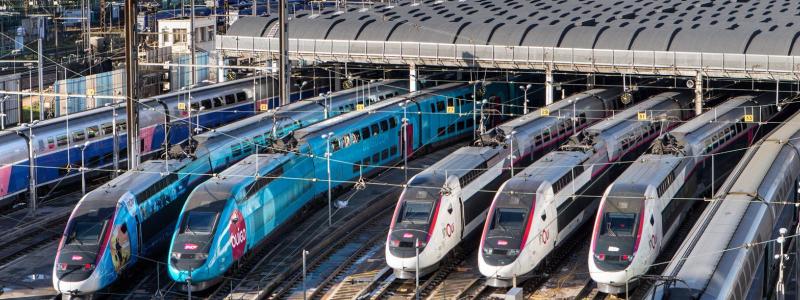 Dessa vätgas- och batteritåg, även de med en maximal längd på 59 meter och kapacitet att transportera minst 120 sittande passagerare, anpassas för en hastighet på 160 km/h. Foto: SNCF Voyageurs