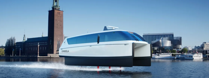 Under 2023 startar tester av Candela P-12 Shuttle i Stockholm, som ska gå i trafik i samarbete med SL, mellan Tappström på Ekerö och Stockholms stadshus. Bild: Candela