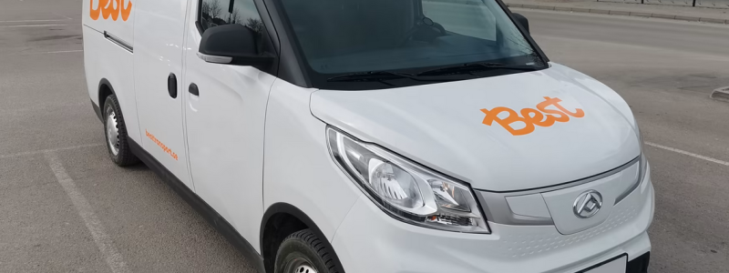 Best Transport kommer att minska plastanvändningen rejält per fordon genom att byta till en vit fordonsprofil. Foto: Best Transport