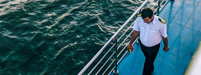 Ändringen innebär att den 36 månader långa så kallade däckstjänstgöringen får ersättas av en kortare handledd fartygsförlagd utbildning Foto: billeasy Amwy/unsplash