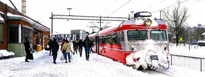 Porsgrunns station vid Vestfoldbanan under den kalla vintern 2017-2018. Foto: Wikipedia Common, Kredit: Aksellister