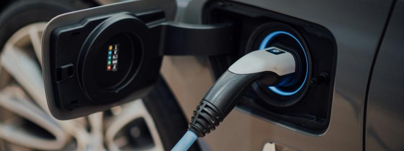 Elbil. Foto: CHUTTERSNAP / Unsplash