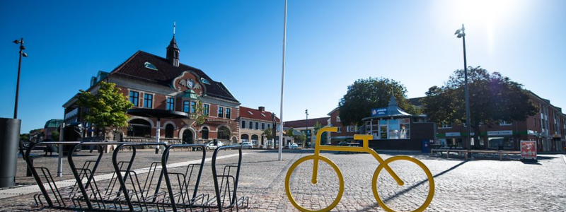 Många deltagare ville testa elcyklar, elsparkcyklar, bilpool och privat bildelning. Foto: Sjöbo kommun