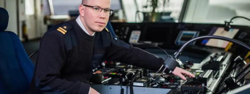 De tre stora färjerederierna Viking Line, Tallink Silja och Eckerö får tillsammans omkring 52 miljoner euro i besättningsstöd. Tillsammans sysselsätter de knappt fem tusen personer, varav cirka fyra tusen arbetar inom serviceyrken. Foto: Finnlines