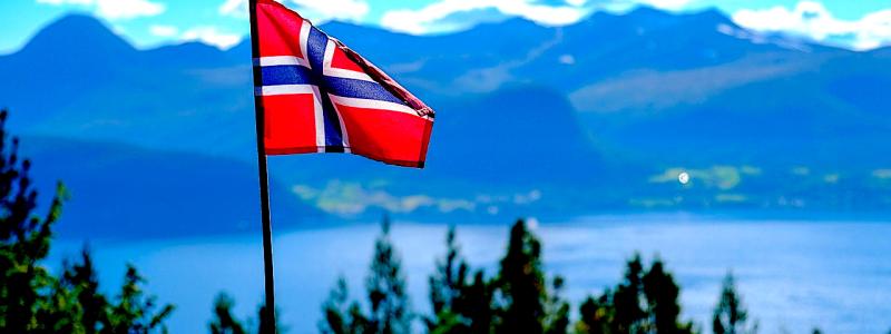 Den norska regeringen skjuter återigen upp den omstridda klimatskatten på naturgas och propan för industrin. Foto: Creative Commons Lic. Pixabay