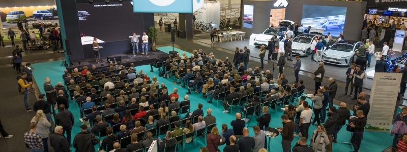 Elbilsmässan eCarExpo bjuder på totalt 27 seminarier och programpunkter som är fria för alla besökare. Foto: eCarExpo