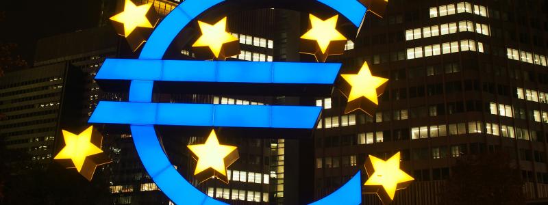 Fonden för ett sammanlänkat Europa (Connecting Europe Facility, CEF) ska bidra till förbättrad konkurrenskraft inom EU liksom till ekonomisk, social och territoriell sammanhållning. Fonden syftar till att åtgärda brister, främst vad gäller de gränsöverskridande delarna, inom de transeuropeiska transport-, energi- och telekomnäten. Kategorin militär rörlighet innebär att projekten ska uppfylla kravet på användning för både civilt och militärt bruk. Foto: bruno neurath wilson/unsplash