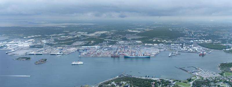 Panoramabild från 2022: Göteborgs hamn