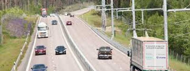 Sveriges första permanenta elväg byggs på E20 mellan Hallsberg och Örebro. Foto: Trafikverket