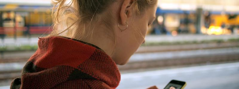 Hogia integrerar Trafikverkets tåglägen i reseappar. Foto: daria nepriakhina/unsplash.