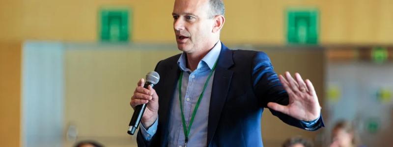 – Att ändra kurs nu skulle få förödande konsekvenser, sade GH2:s vd Jonas Moberg, och påpekade att utvecklarna har haft mer än två år på sig att anpassa sina projekt. Foto: Green Hydrogen Organisation.