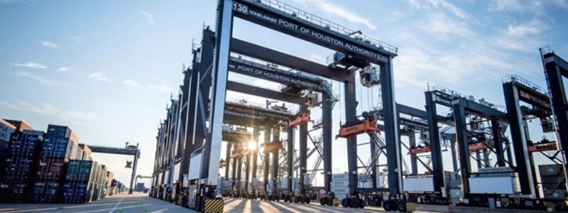 RTG-kranarna har en lyftkapacitet på 50 ton vid stapling av containrar. Foto: Konecranes