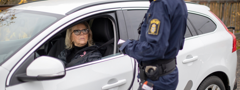 Antalet återkallade körkort minskade under 2022. Foto: Liza Simonsson