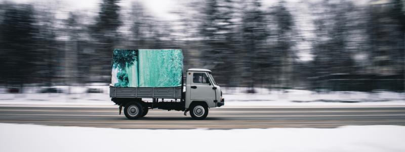 Stödet för lätta ellastbilar på 40 000 kronor förlängs och det är nu möjligt att söka stöd fram till den 31 oktober 2027. Foto: nazar sharafutdinov / unsplash